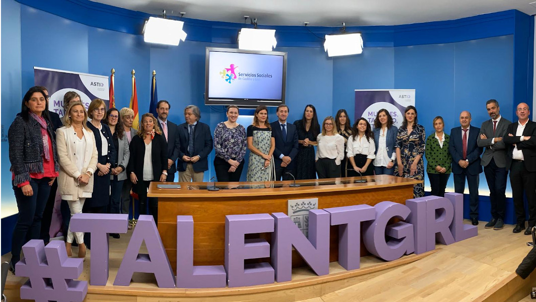 tercera edición del programa STEM Talent Girl