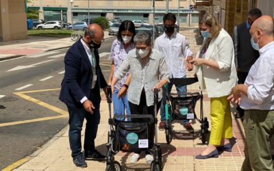 La Consejera de Familia e Igualdad de Oportunidades asiste a la presentación del andador inteligente ANDIN, diseñado por CARTIF, para personas con movilidad reducida